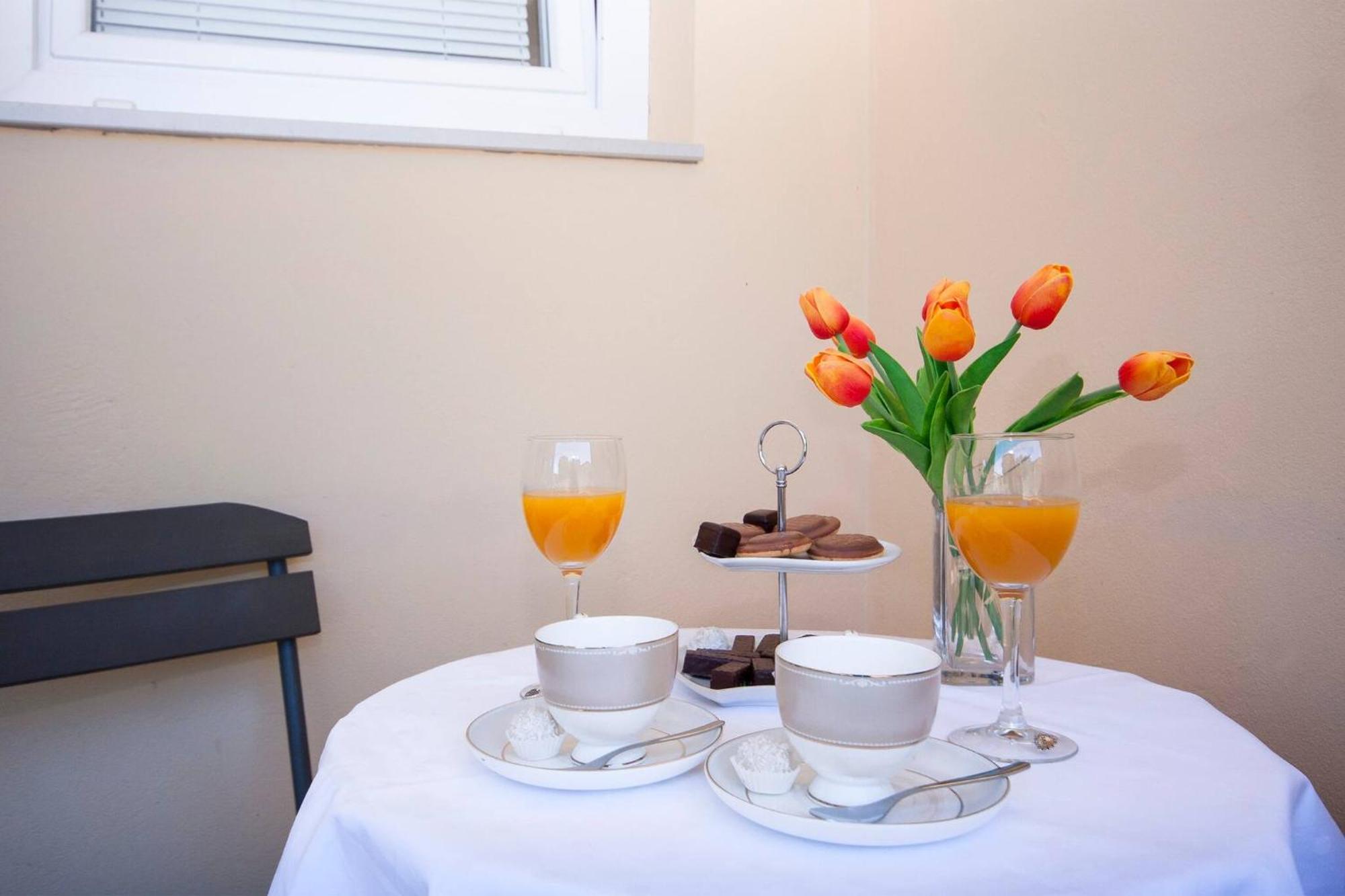 Family Apartments & Rooms Mikelin Primošten Екстериор снимка