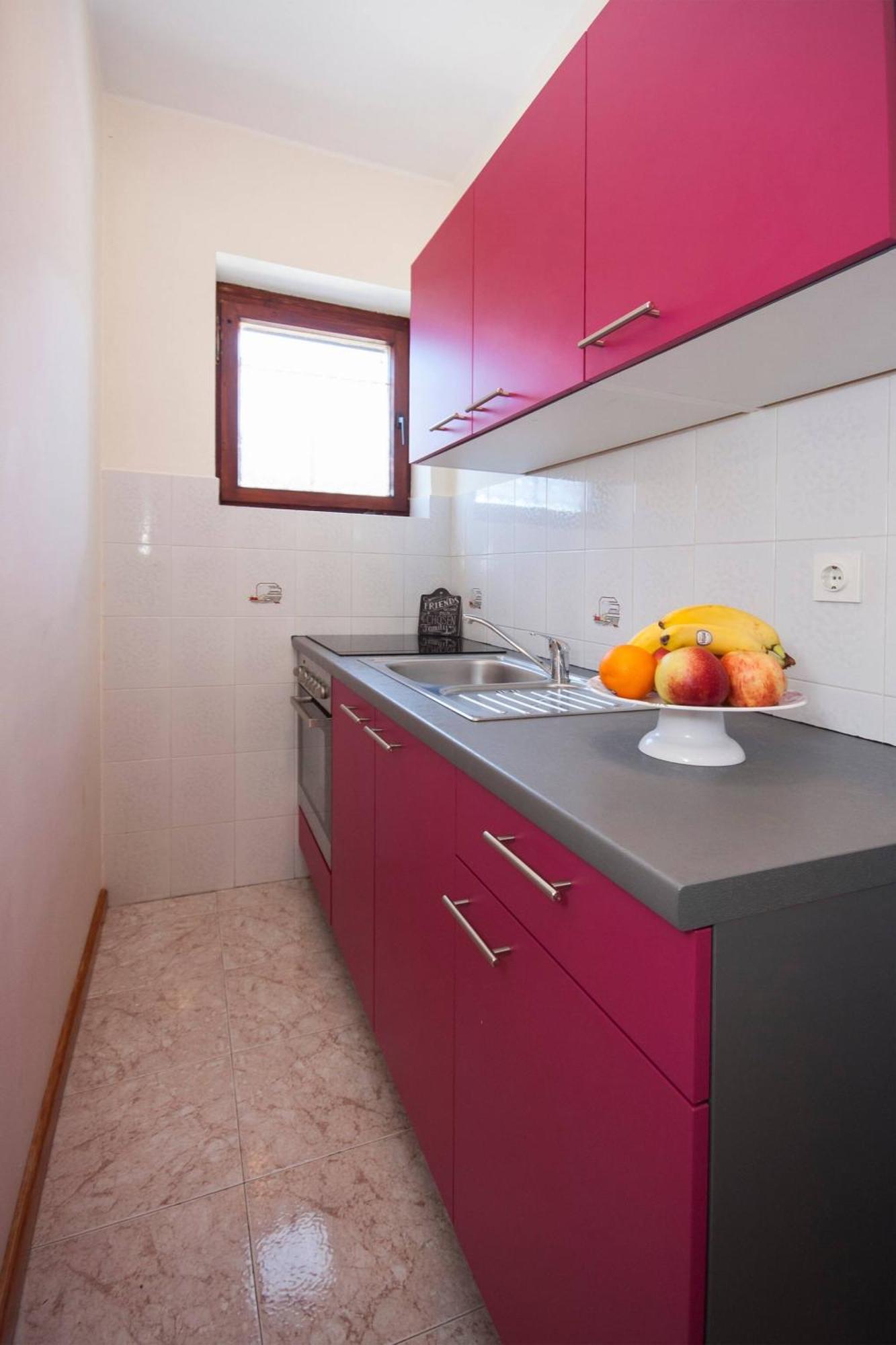 Family Apartments & Rooms Mikelin Primošten Екстериор снимка